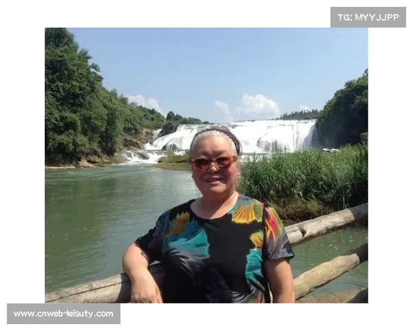 环贵州自行车赛首日顺利通行黄果树 职业组完成145公里赛段挑战